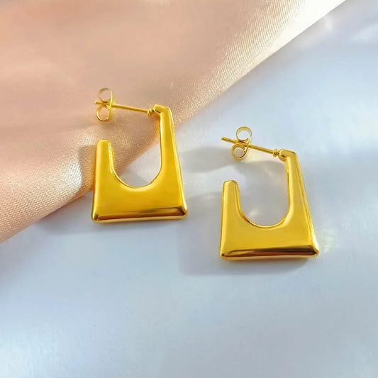 Aretes Dorados Cuadrado