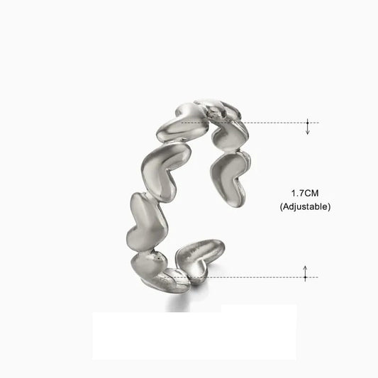 Anillo Con Diseño De Corazones
