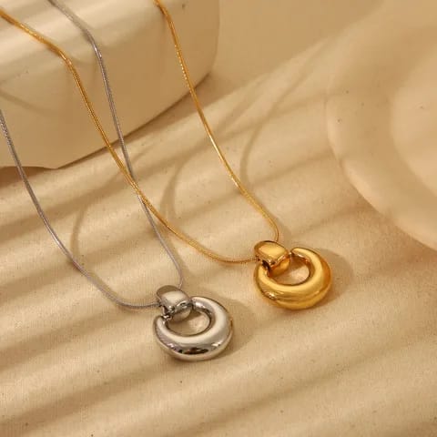 Collar Media Luna