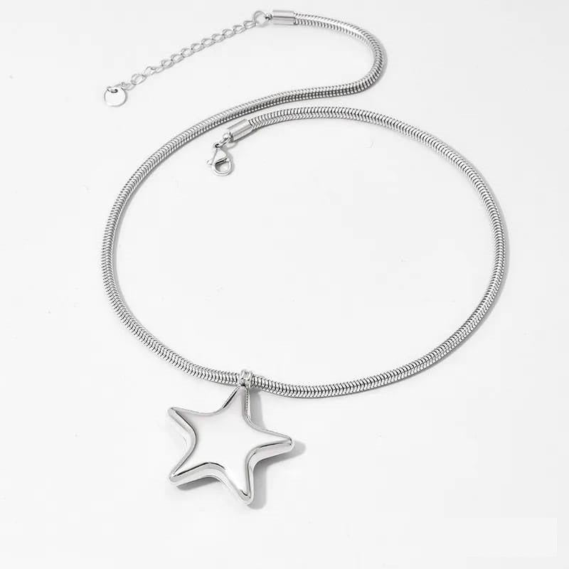 Collar Plateado Dijes Grande